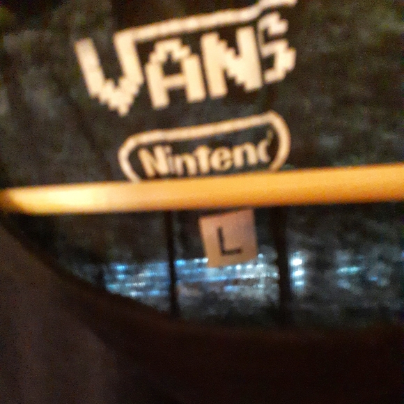 Super Mario Tee - Picture 2 of 3